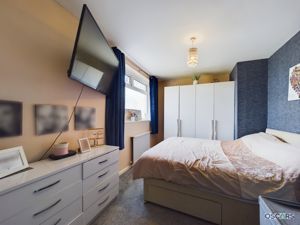 Photo 7- click for photo gallery